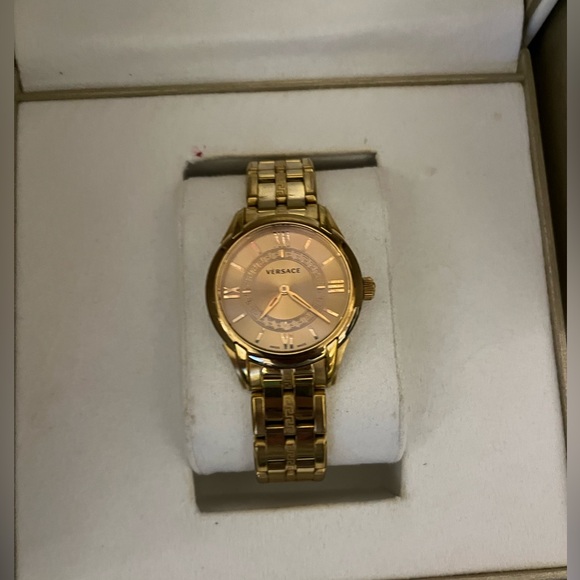 Versace Gold Watch - Picture 3 of 4